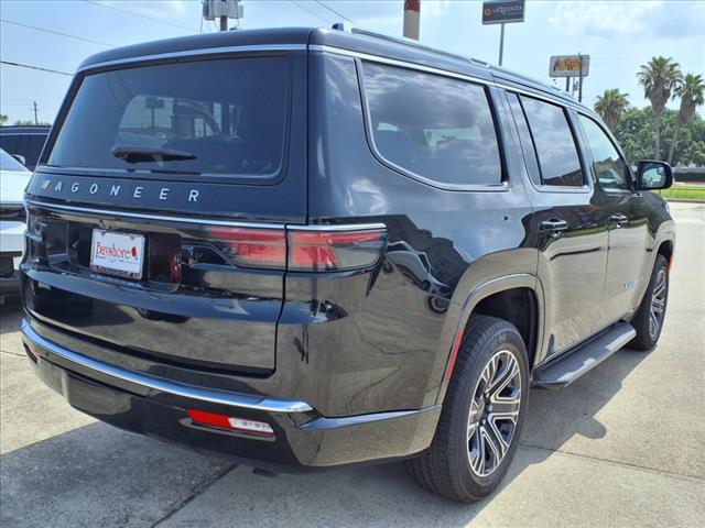 2025 Jeep Wagoneer Base
