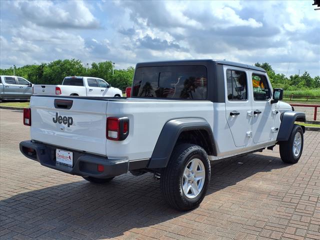 2023 Jeep Gladiator Sport