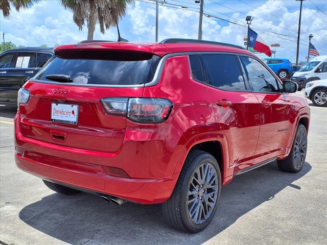 2022 Jeep Compass 