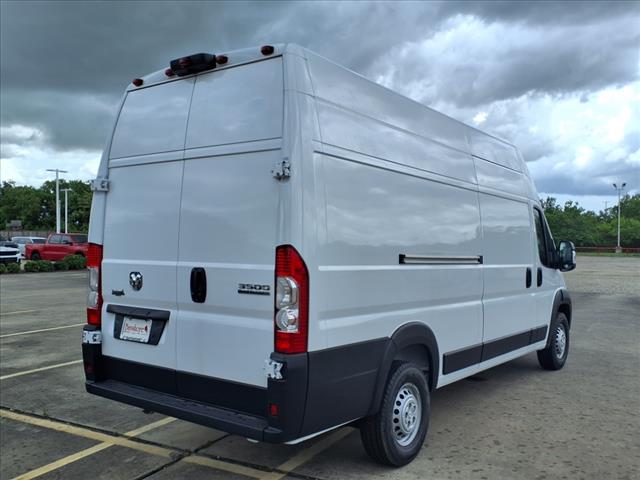 2025 RAM ProMaster Base