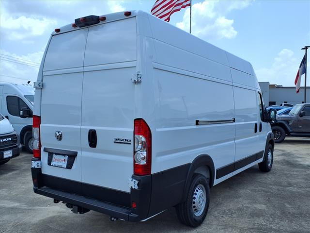 2025 RAM ProMaster Base
