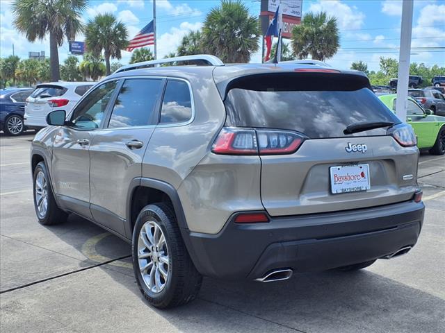 2021 Jeep Cherokee Latitude Lux