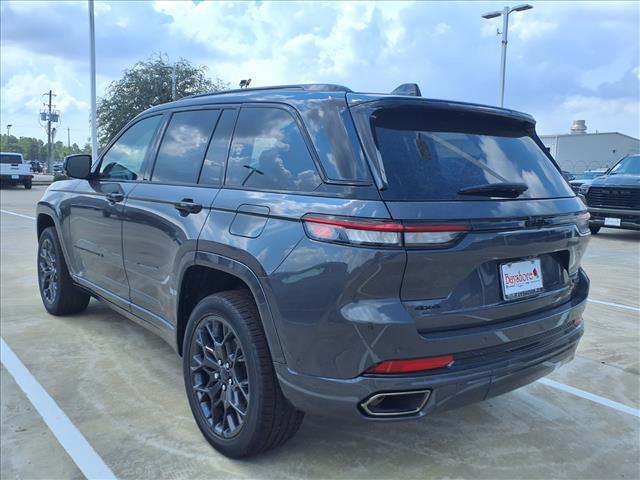 2025 Jeep Grand Cherokee Summit