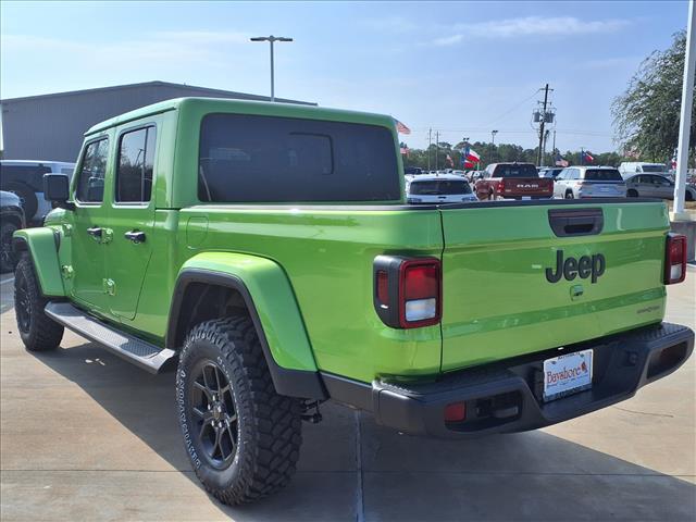 2025 Jeep Gladiator Sport