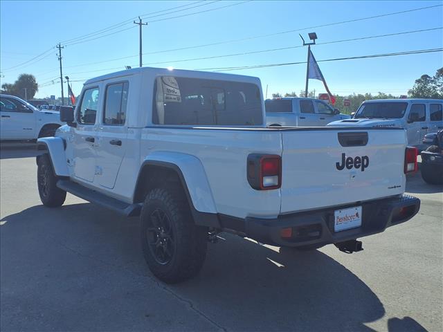 2025 Jeep Gladiator Sport
