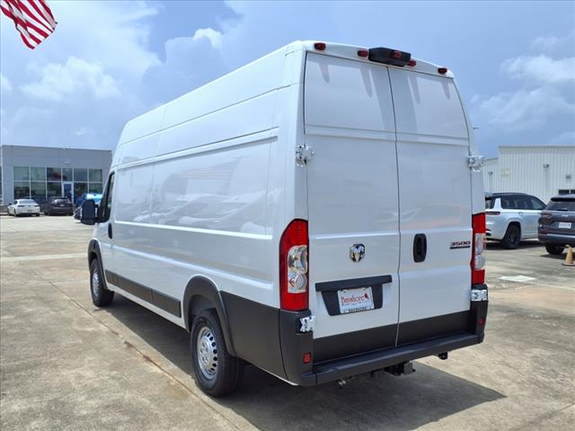 2025 RAM ProMaster Base