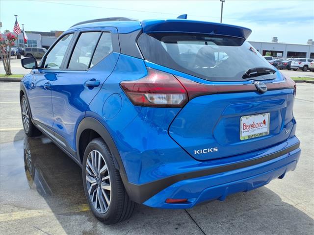 2024 Nissan Kicks SR