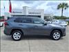 2021 Toyota RAV4 XLE - thumbnail 4
