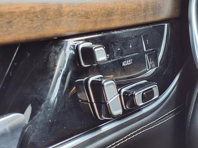 2022 Jeep Grand Wagoneer Series II
