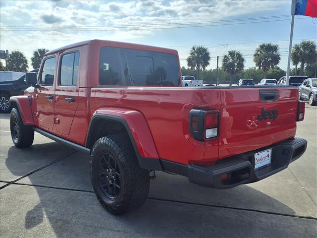 2024 Jeep Gladiator Sport