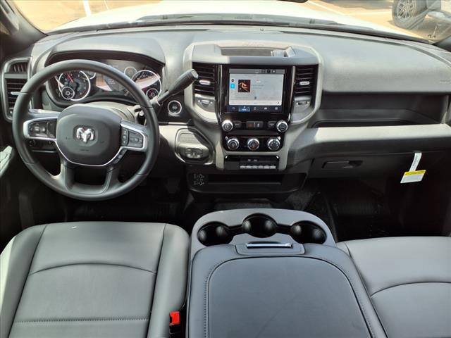 2025 RAM 3500 Tradesman/Big Horn