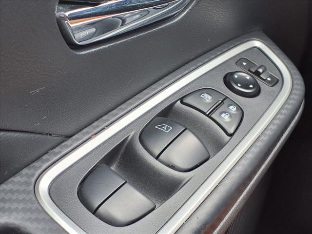 2024 Nissan Versa 1.6 SR