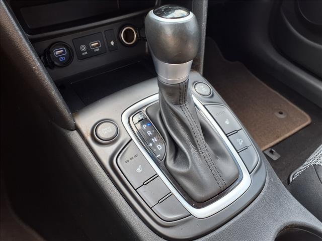 2021 Hyundai KONA SEL Plus