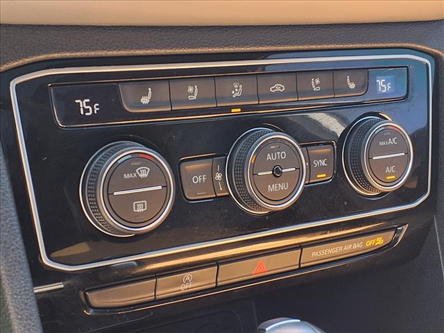 2023 Volkswagen Atlas Cross Sport 3.6L V6 SEL Premium R-Line