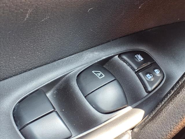 2017 Nissan Rogue Sport SL