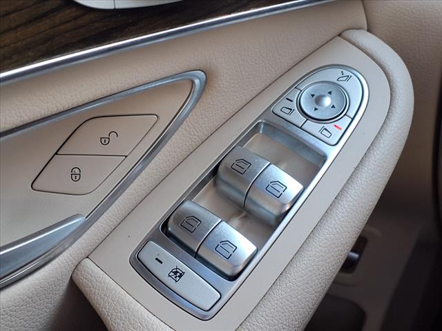 2019 Mercedes-Benz GLC GLC 300