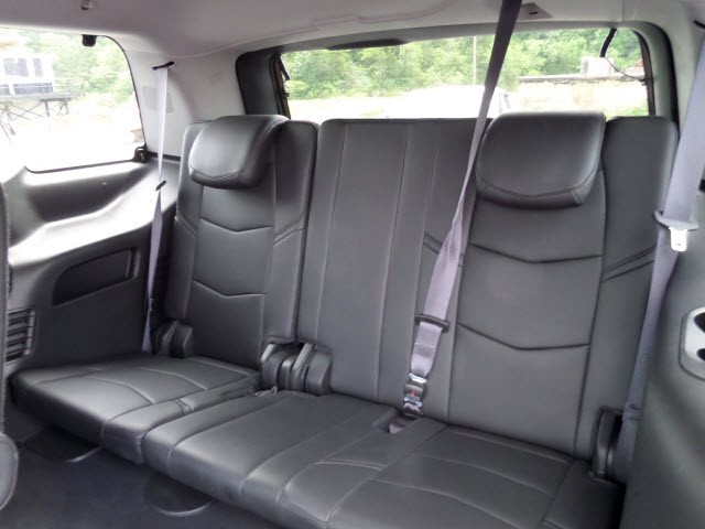2016 Cadillac Escalade Luxury Collection