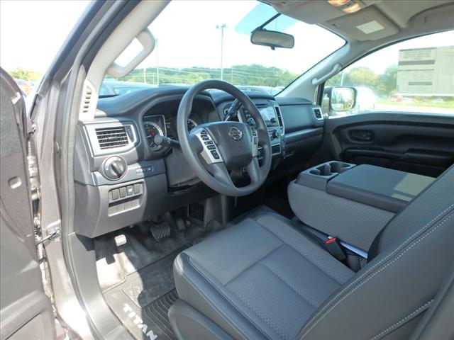 2017 Nissan Titan XD SV