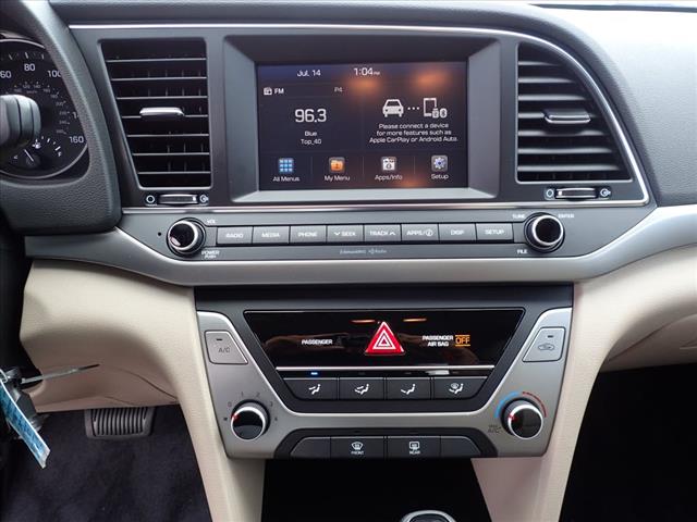 2018 Hyundai ELANTRA SEL