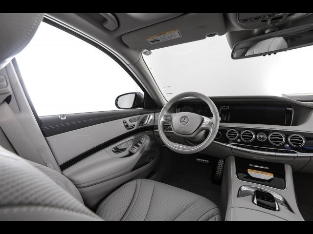 2017 Mercedes-Benz S-Class S550 Base