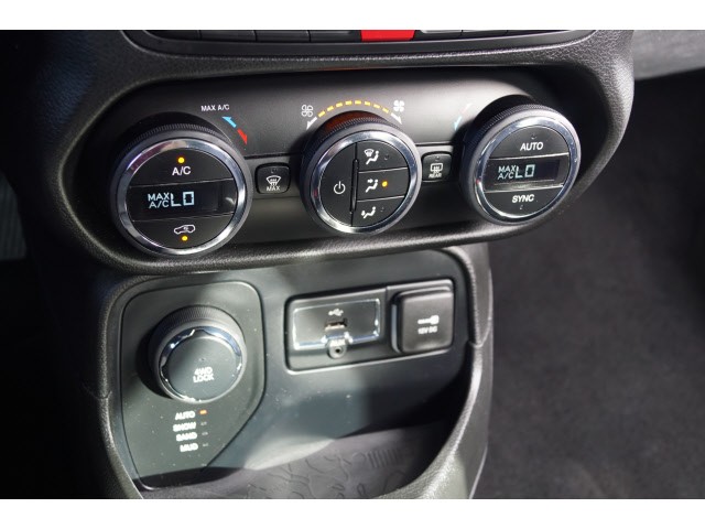 2016 Jeep Renegade Limited