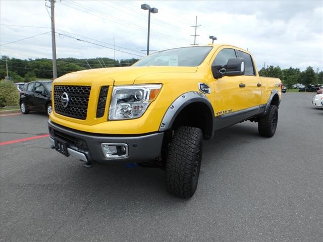 2017 Nissan Titan XD PRO-4X Diesel