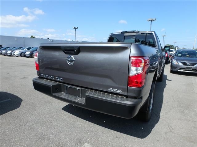 2017 Nissan Titan XD SV