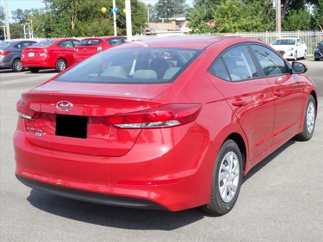 2018 Hyundai ELANTRA SE