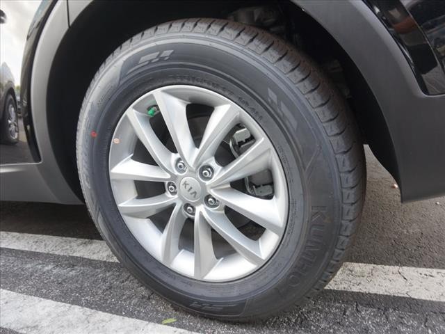 2017 Kia Sorento L