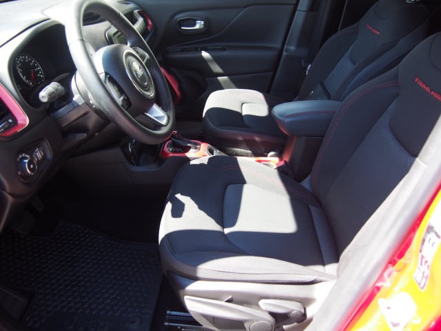 2016 Jeep Renegade Trailhawk