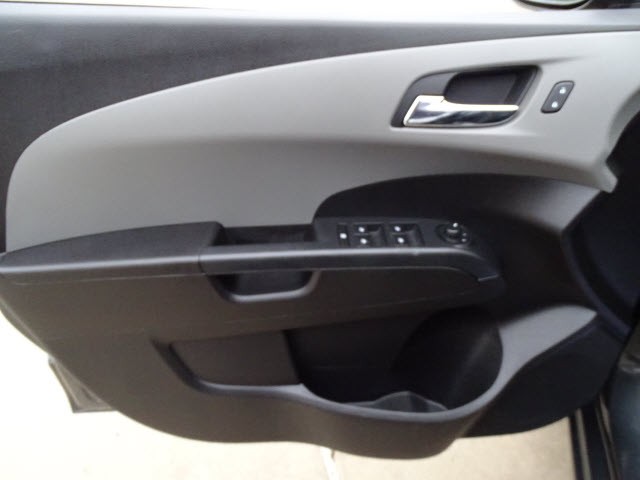2016 Chevrolet Sonic LT Auto