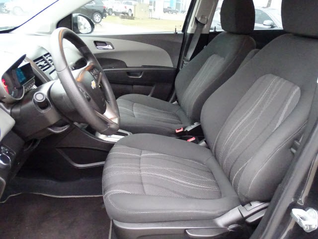 2016 Chevrolet Sonic LT Auto
