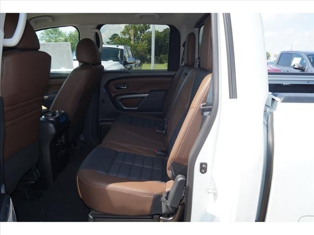 2017 Nissan Titan RS