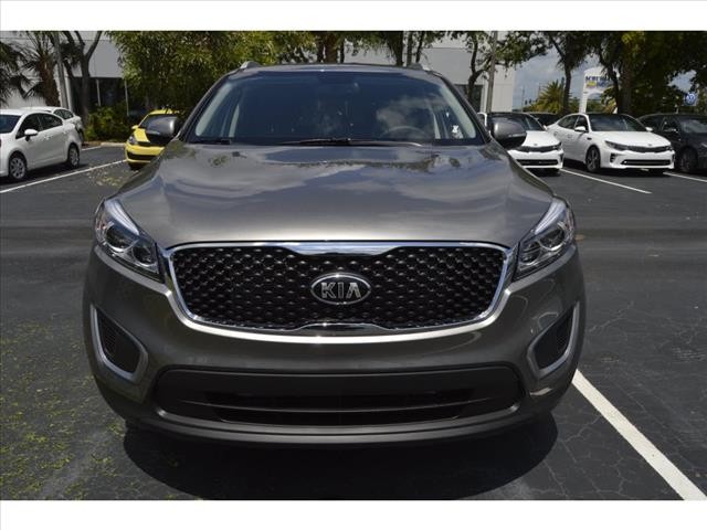 2017 Kia Sorento LX