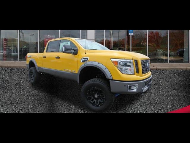 2017 Nissan Titan XD PRO-4X Diesel