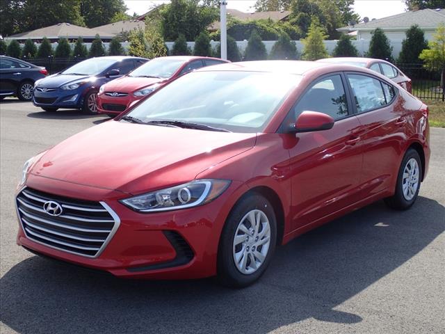 2018 Hyundai ELANTRA SE