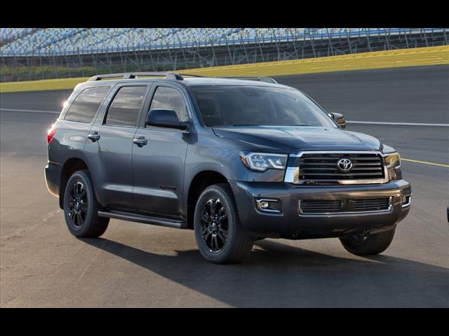 2018 Toyota Land Cruiser Base
