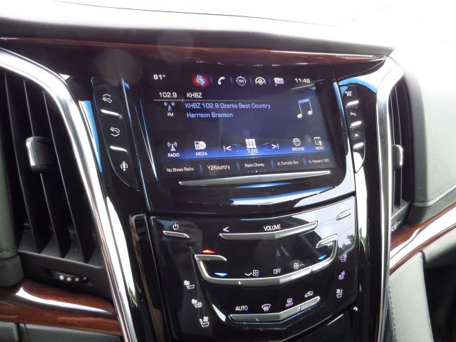 2016 Cadillac Escalade Luxury Collection