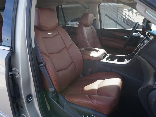 2017 Cadillac Escalade Premium Luxury
