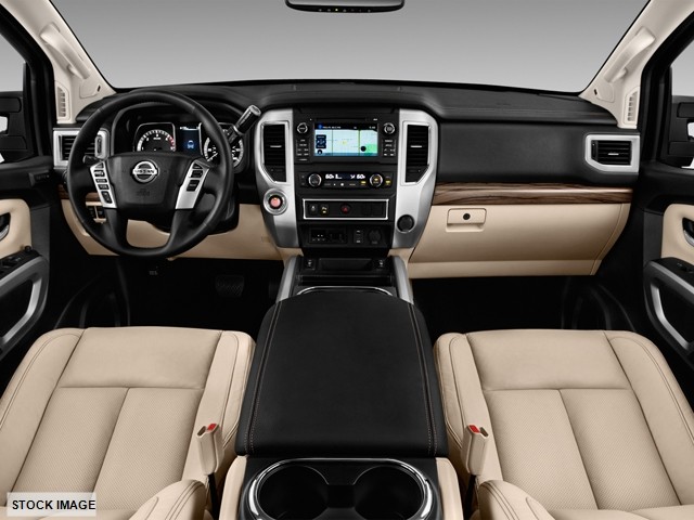 2017 Nissan Titan SL
