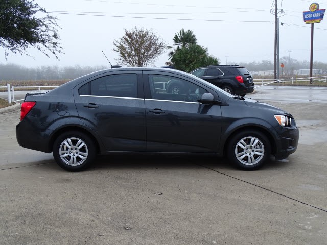 2016 Chevrolet Sonic LT Auto