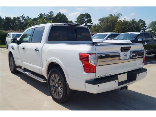 2017 Nissan Titan RS