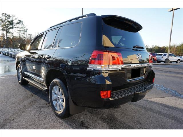 2018 Toyota Land Cruiser AWD