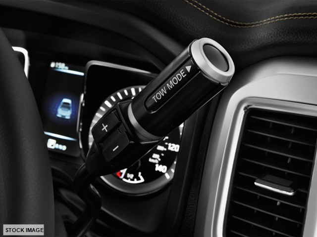 2017 Nissan Titan SL