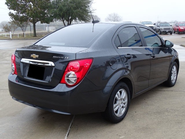 2016 Chevrolet Sonic LT Auto