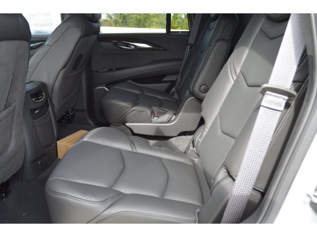 2016 Cadillac Escalade Platinum