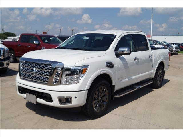 2017 Nissan Titan RS