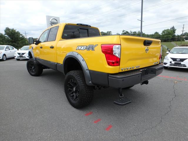 2017 Nissan Titan XD PRO-4X Diesel