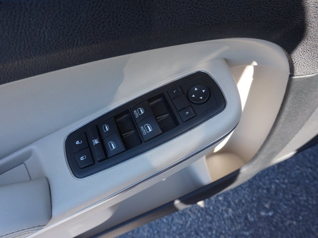 2015 Chrysler 300 Limited
