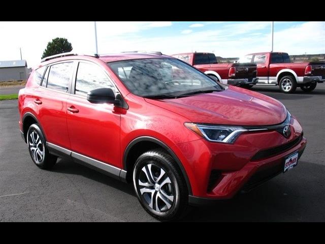 2017 Toyota RAV4 LE